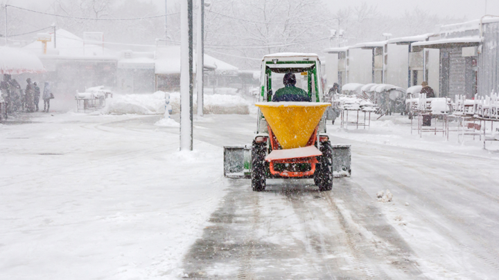Snow Removal Contractors in Olathe